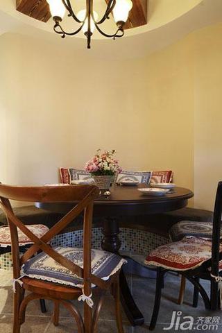 地中海风格二居室140平米以上餐厅餐桌效果图