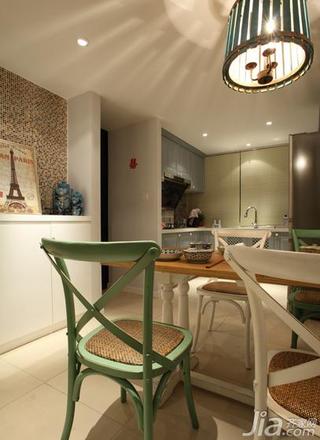 中式风格三居室70平米开放式厨房餐桌效果图