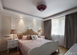 新古典风格三居室富裕型卧室床效果图