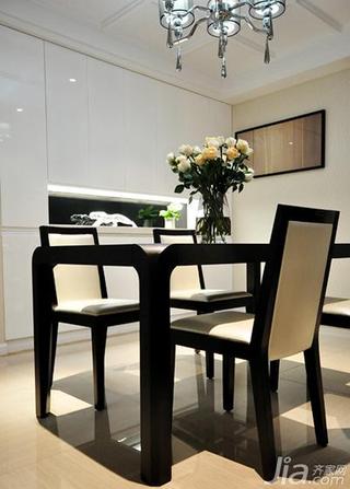 新古典风格三居室120平米餐厅餐桌效果图