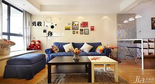 简约风格二居室80平米客厅照片墙沙发图片