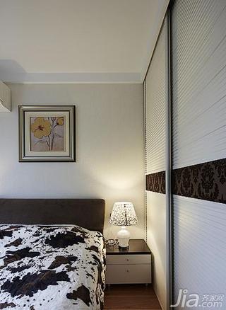 新古典风格三居室120平米卧室儿童灯图片