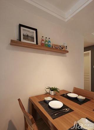 日式风格三居室90平米餐厅餐桌效果图