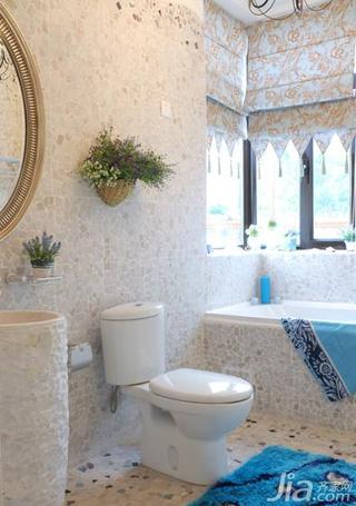 地中海风格二居室110平米卫生间浴缸图片