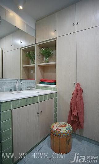 三米设计混搭风格复式卫生间浴室柜效果图