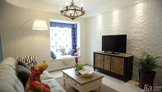 地中海风格二居室80平米客厅电视背景墙沙发效果图