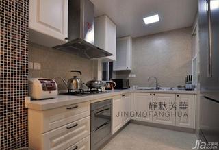 现代简约风格二居室70平米厨房橱柜定制