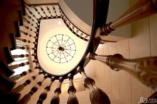 东南亚风格别墅豪华型旋转楼梯设计图