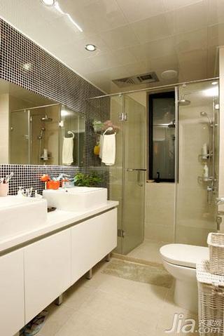 现代简约风格复式100平米卫生间淋浴房效果图