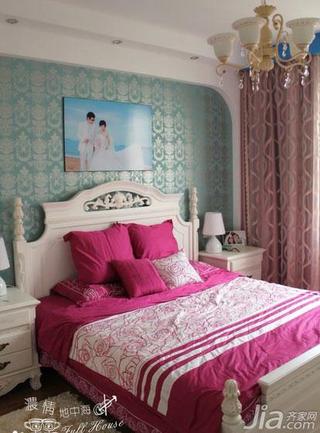 地中海风格三居室110平米卧室壁纸图片