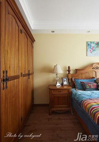 美式风格小户型60平米床头柜图片