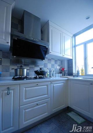 现代简约风格二居室90平米厨房设计
