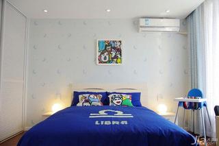 现代简约风格三居室蓝色130平米儿童房卧室背景墙设计图