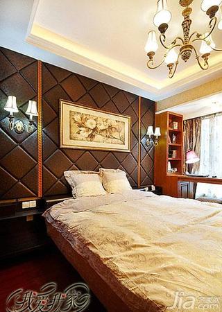 美式风格三居室90平米床头软包改造