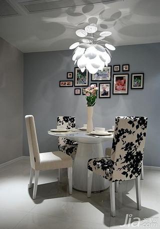 现代简约风格20万以上120平米餐厅照片墙餐桌图片
