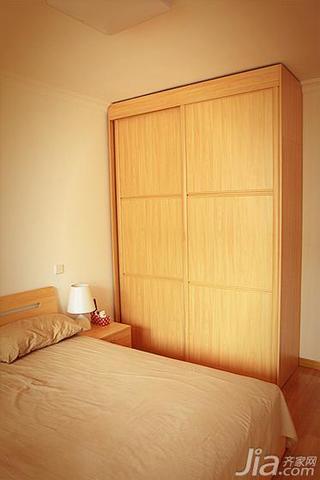 日式风格二居室50平米衣柜设计图