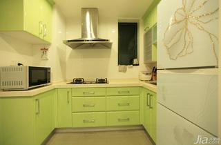 现代简约风格三居室绿色100平米厨房橱柜效果图