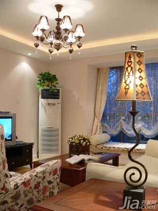 中式风格二居室经济型70平米客厅灯具新房设计图