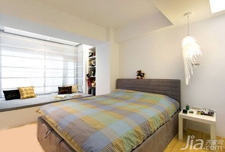 简约风格二居室富裕型卧室飘窗床图片
