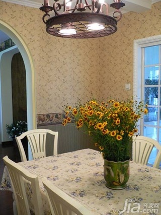 简约风格二居室3万以下60平米客厅餐桌图片