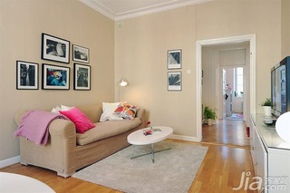 简约风格二居室5-10万60平米客厅照片墙沙发新房设计图
