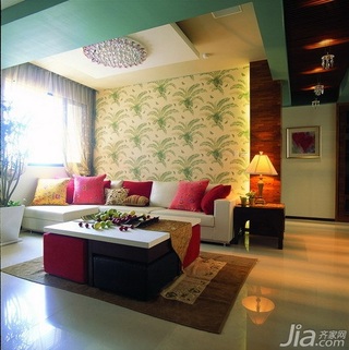 简约风格二居室温馨10-15万70平米客厅沙发新房家装图