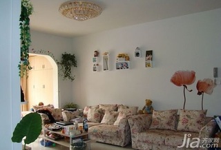 田园风格二居室10-15万100平米客厅沙发图片