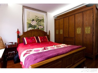 中式风格四房大气10-15万120平米卧室卧室背景墙床新房设计图