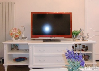 欧式风格二居室10-15万70平米客厅电视柜图片