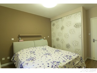 简约风格二居室3万以下60平米卧室床效果图