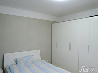 简约风格二居室白色5-10万80平米卧室床三口之家设计图