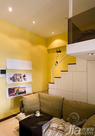 欧式风格复式5-10万50平米楼梯沙发新房平面图