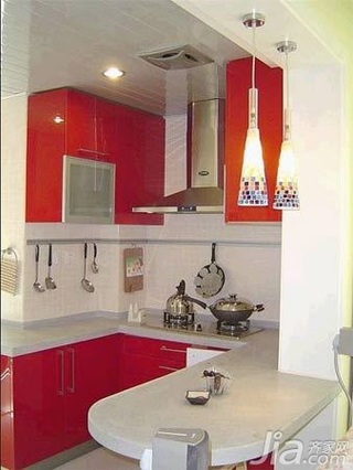 简约风格二居室实用红色3万以下60平米厨房橱柜婚房家装图片