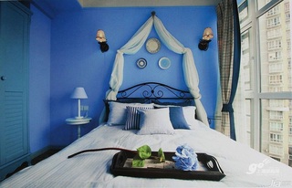 地中海风格一居室蓝色3万以下50平米卧室卧室背景墙床新房家装图片