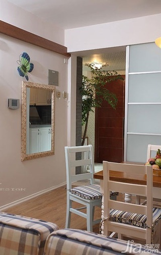 欧式风格二居室简洁豪华型80平米餐厅餐厅背景墙餐桌新房平面图