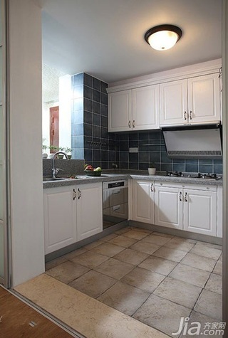 欧式风格二居室简洁豪华型80平米厨房灯具新房家装图