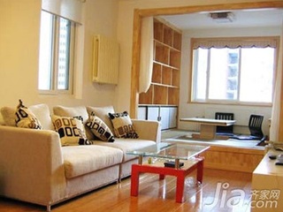 简约风格一居室10-15万50平米客厅地台沙发图片