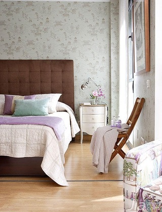 简约风格小户型10-15万50平米卧室床图片