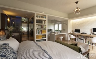 欧式风格一居室40平米卧室床效果图