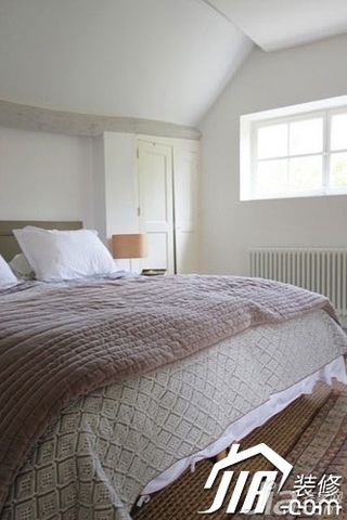欧式风格公寓经济型卧室床效果图