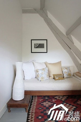 欧式风格公寓经济型阁楼沙发图片