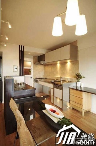 简约风格小户型经济型70平米厨房橱柜安装图
