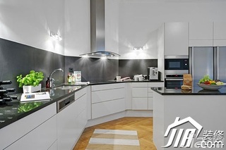宜家风格二居室简洁白色富裕型厨房橱柜订做