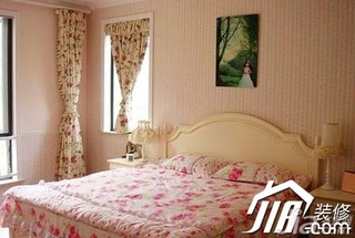 田园风格三居室富裕型130平米卧室床效果图