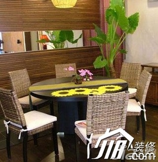 中式风格小户型餐厅餐桌效果图