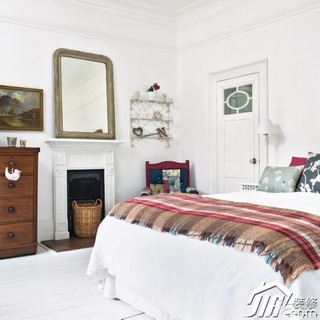 混搭风格公寓舒适白色富裕型120平米卧室床效果图