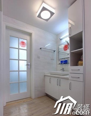 简约风格公寓简洁5-10万80平米卫生间洗手台图片