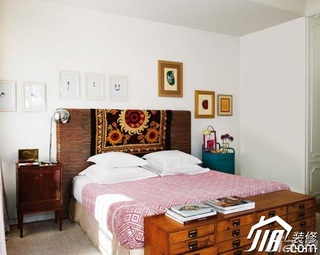 欧式风格公寓舒适富裕型100平米卧室卧室背景墙床图片