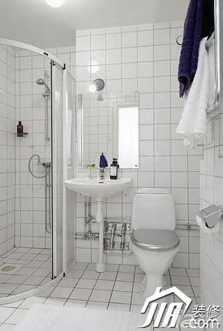 二居室白色50平米淋浴房设计