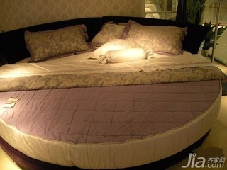 舒适富裕型卧室床效果图